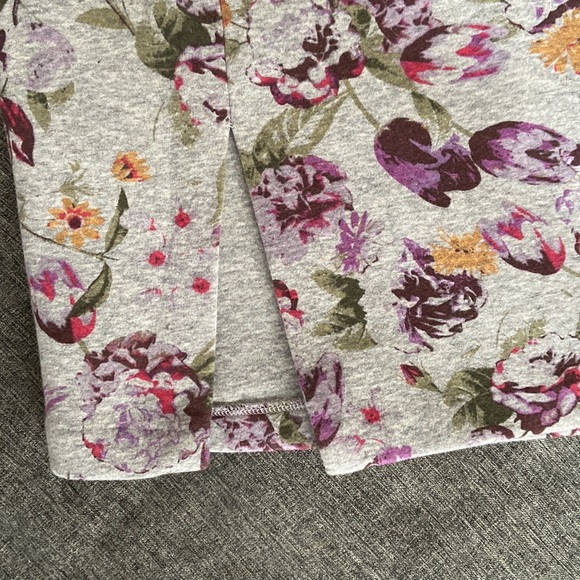 Halogen - Picture 3 of 4